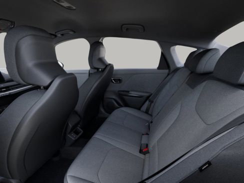 Certified 2025 Kia K4 FWD image 13