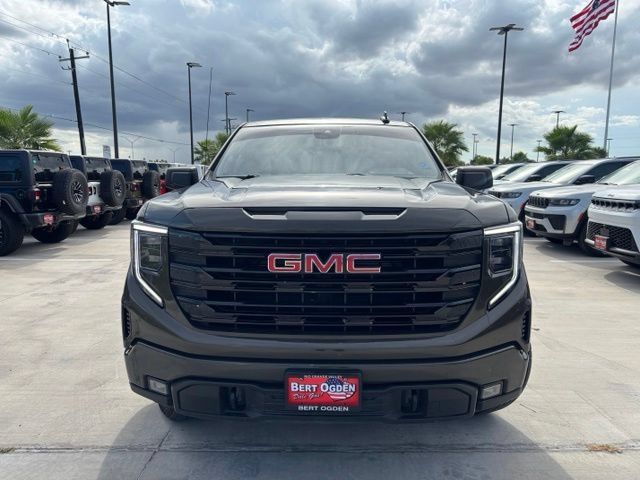 Used 2024 GMC Sierra 1500 Elevation RWD image 2