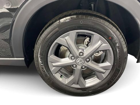 New 2026 Honda HR-V LX image 7