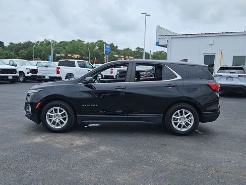 Used 2022 Chevrolet Equinox LT FWD image 3