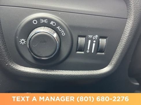 Used 2025 Jeep Grand Cherokee L Altitude AWD/4WD image 26