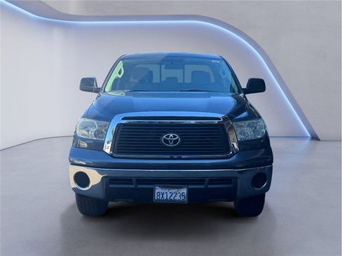 Used 2010 Toyota Tundra 2WD Double Cab image 2