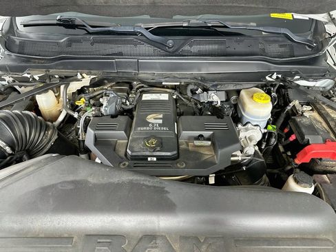 Used 2022 RAM 3500 Tradesman AWD/4WD image 30