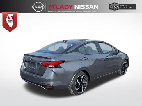 New 2025 Nissan Versa SR image 7