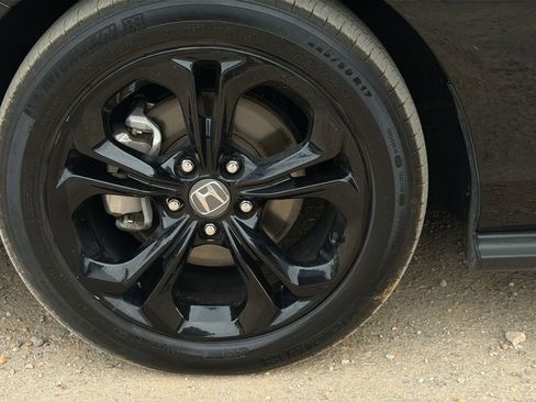 Used 2023 Honda Accord EX image 19