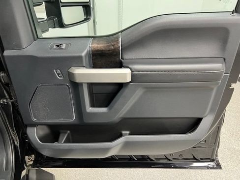 Used 2022 Ford F350 Lariat w/ Lariat Ultimate Package AWD/4WD image 52