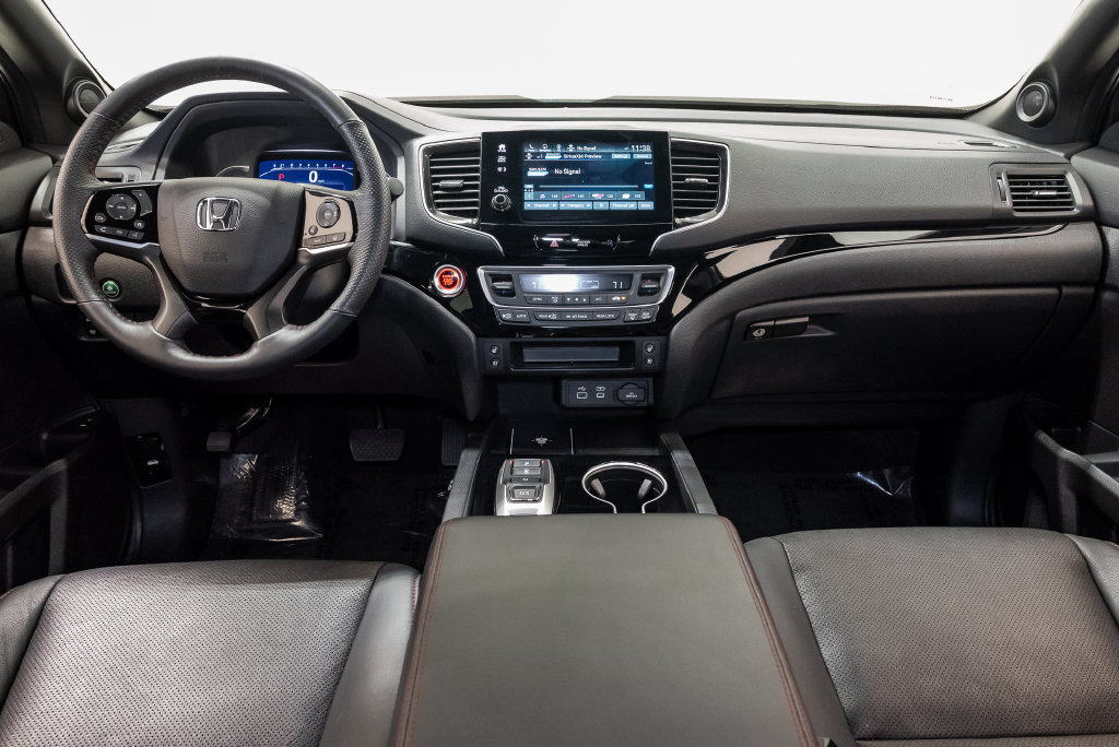 Used 2024 Honda Passport Black Edition image 34