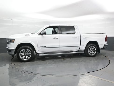 Used 2024 RAM 1500 Limited AWD/4WD image 8