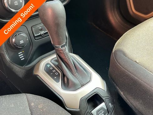 Used 2017 Jeep Renegade Sport w/ Power & Air Group AWD/4WD image 27