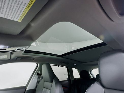 New 2025 Audi Q5 Premium Plus image 11