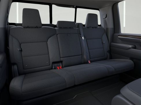 New 2025 GMC Sierra 2500 SLE w/ SLE Value Package; image 17