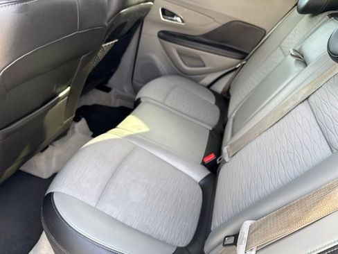 Used 2015 Buick Encore Convenience AWD/4WD image 7
