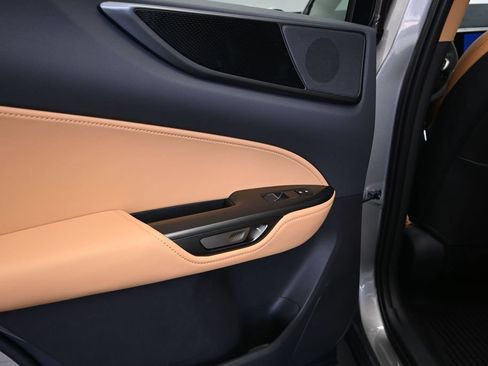 New 2026 Lexus NX 350 AWD image 14
