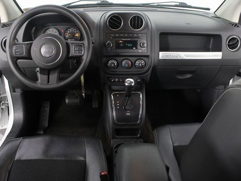 Used 2014 Jeep Compass Sport w/ Power Value Group image 7