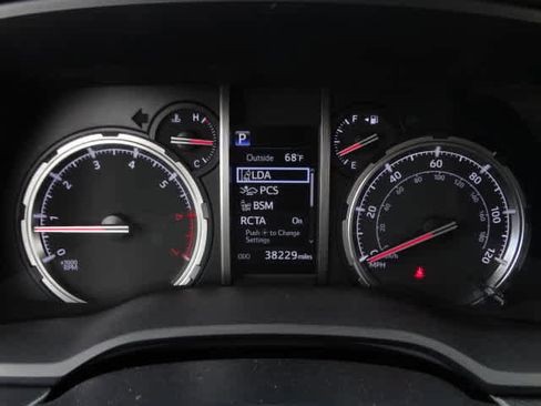Used 2022 Toyota 4Runner TRD Pro AWD/4WD image 24