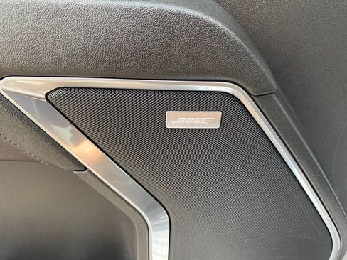 Used 2023 GMC Sierra 1500 SLT w/ SLT Premium Package AWD/4WD image 14