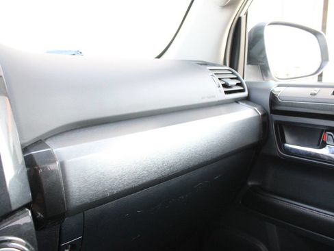 Used 2015 Toyota 4Runner TRD Pro AWD/4WD image 18