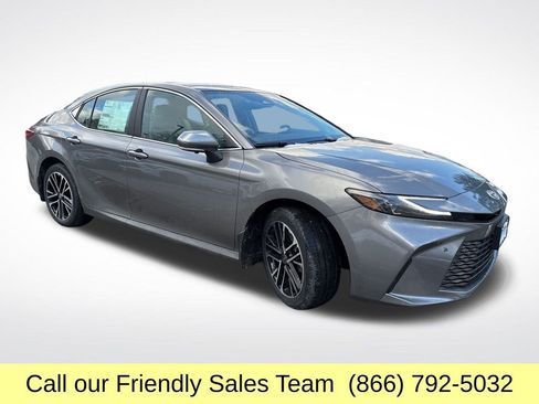 New 2026 Toyota Camry XLE w/ Premium Plus Package image 9
