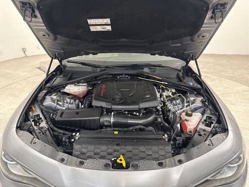 Used 2019 Alfa Romeo Giulia Ti w/ Quick Order Package 22Z Lusso RWD image 13