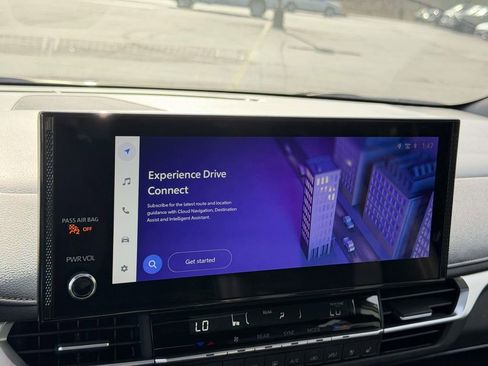 New 2026 Toyota Sienna Limited image 3