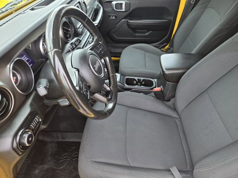Used 2019 Jeep Wrangler Unlimited Sport S AWD/4WD image 8