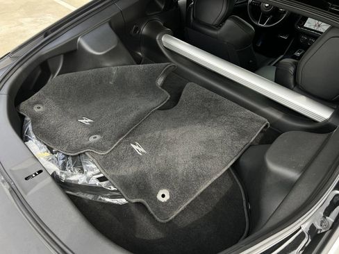 Certified 2025 Nissan Z Performance w/ Floor Mat Package RWD image 26