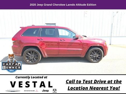 Used 2020 Jeep Grand Cherokee Altitude AWD/4WD image 4