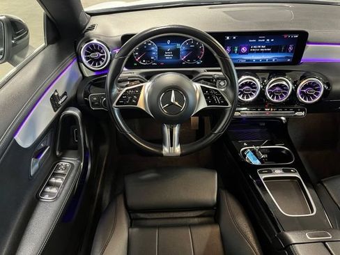 Used 2025 Mercedes-Benz CLA 250 image 18