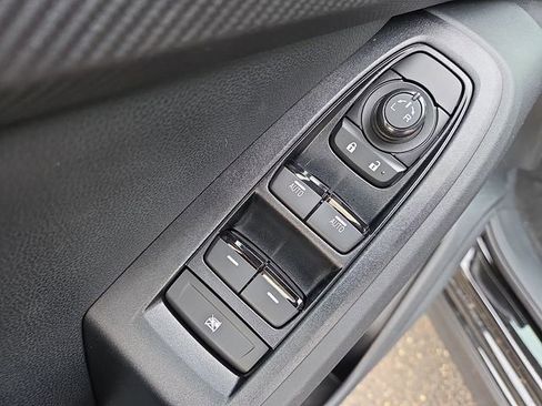 New 2026 Subaru Crosstrek 2.0i Premium image 9