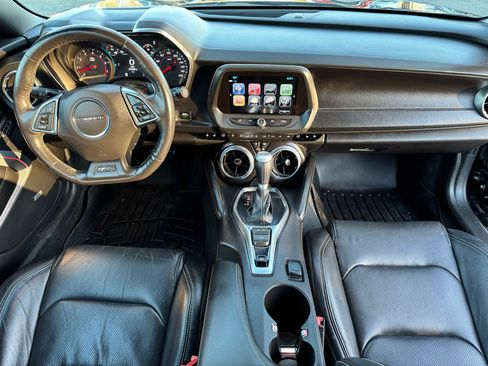 Used 2017 Chevrolet Camaro SS image 17