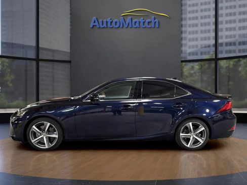 Used 2019 Lexus IS 300 image 5