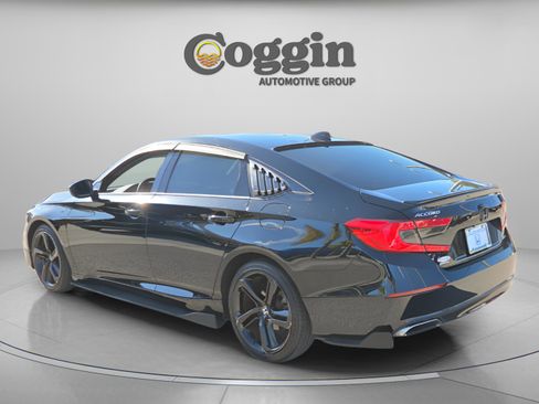 Used 2021 Honda Accord Sport image 3