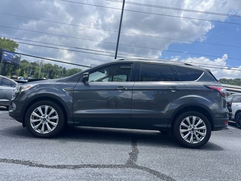Used 2017 Ford Escape Titanium FWD image 2