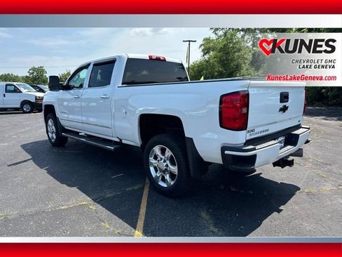 Used 2019 Chevrolet Silverado 2500 LTZ w/ Custom Sport Edition AWD/4WD image 10