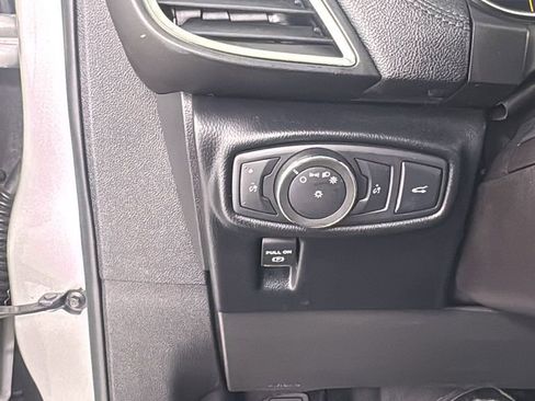 Used 2016 Lincoln MKX Reserve w/ Climate Package image 33