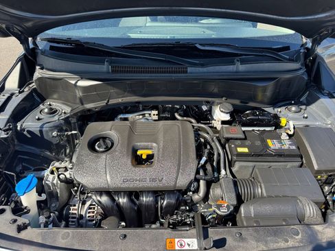 Used 2025 Kia Seltos S image 30