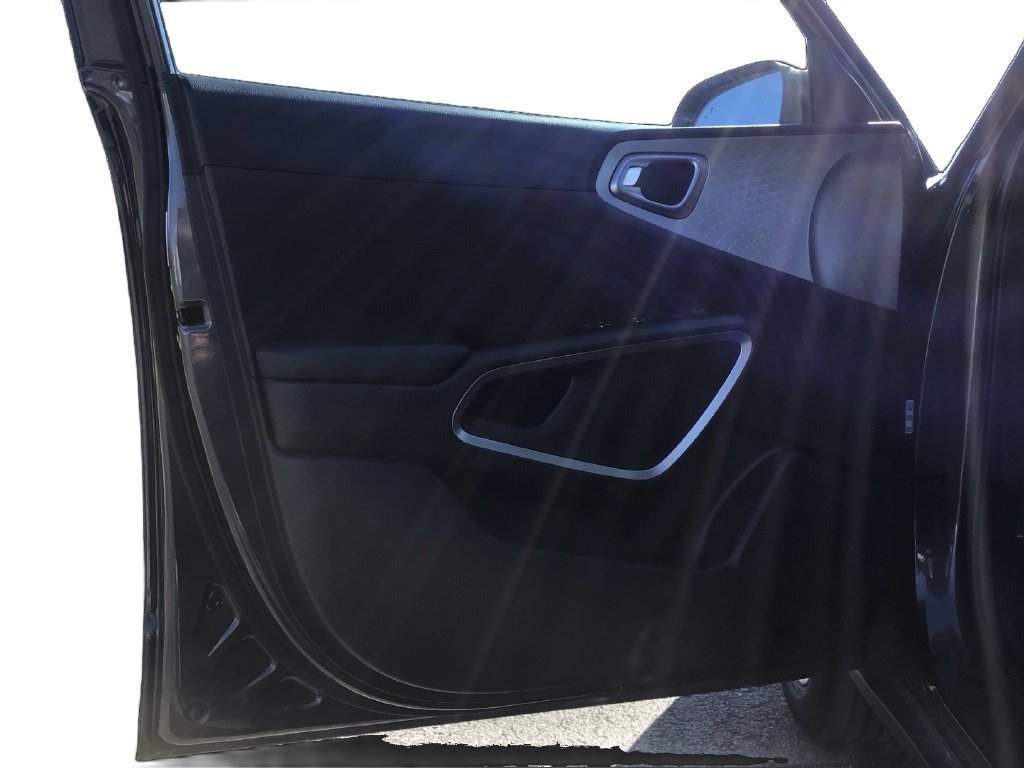 Used 2024 Kia Soul LX w/ Option Group 015 FWD image 20