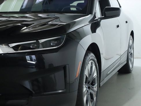 Certified 2025 BMW iX xDrive50 w/ Premium Package image 4