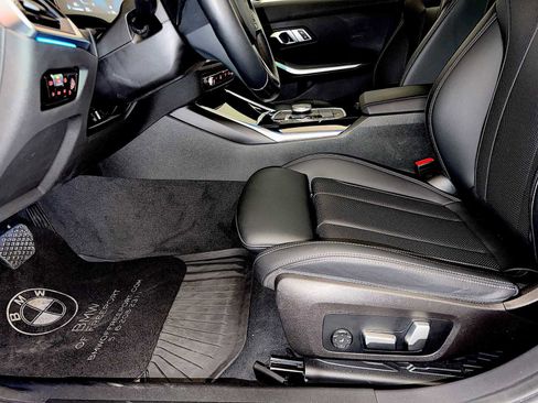 Certified 2023 BMW 330i xDrive 330i xDrive w/ Driving Assistance Package image 10