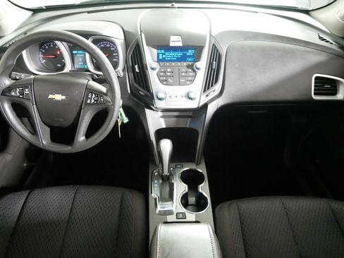 Used 2013 Chevrolet Equinox LS image 10