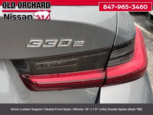 Used 2023 BMW 330e xDrive w/ Driving Assistance Package AWD/4WD image 11