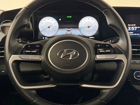Certified 2023 Hyundai Elantra SEL w/ Convenience Package FWD image 16