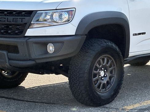 Certified 2019 Chevrolet Colorado ZR2 w/ Colorado ZR2 Bison Edition image 9