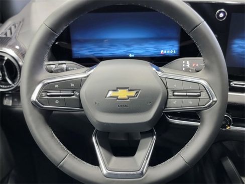 New 2026 Chevrolet Equinox LT image 23