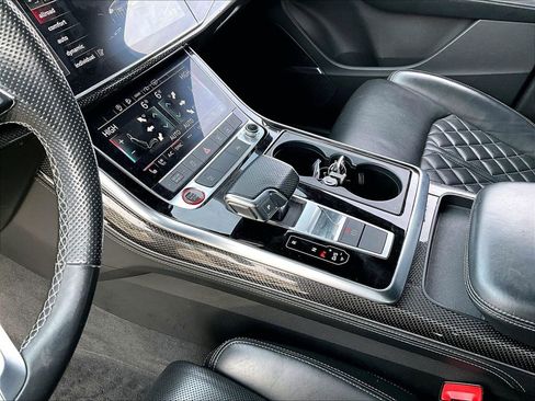 Used 2022 Audi SQ7 Premium Plus w/ SQ7 Executive Package image 13