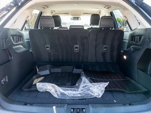 Used 2023 Ford Edge SEL w/ Convenience Package AWD/4WD image 10