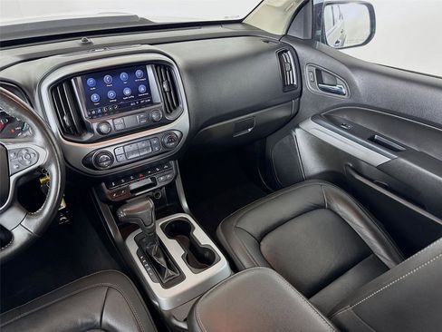 Used 2021 Chevrolet Colorado ZR2 w/ ZR2 Midnight Special Edition image 23