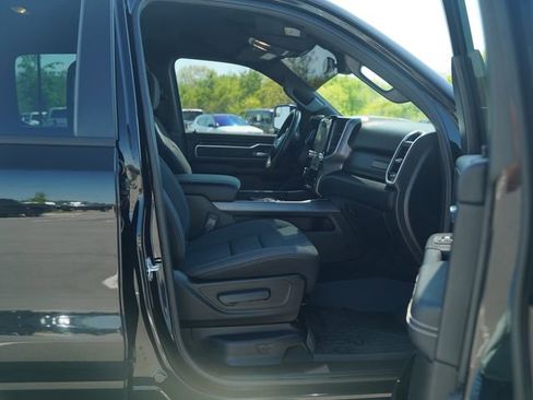 Used 2023 RAM 1500 Big Horn AWD/4WD image 18