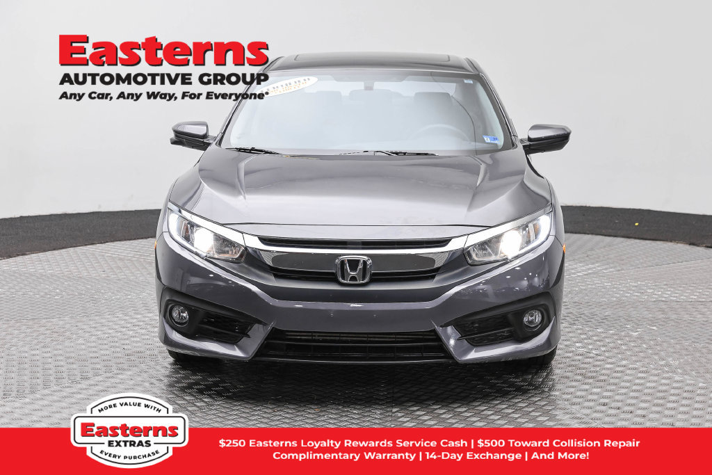 Used 2017 Honda Civic EX-T image 3