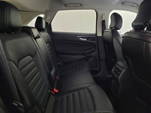 Used 2016 Ford Edge SEL w/ Equipment Group 201A AWD/4WD image 19